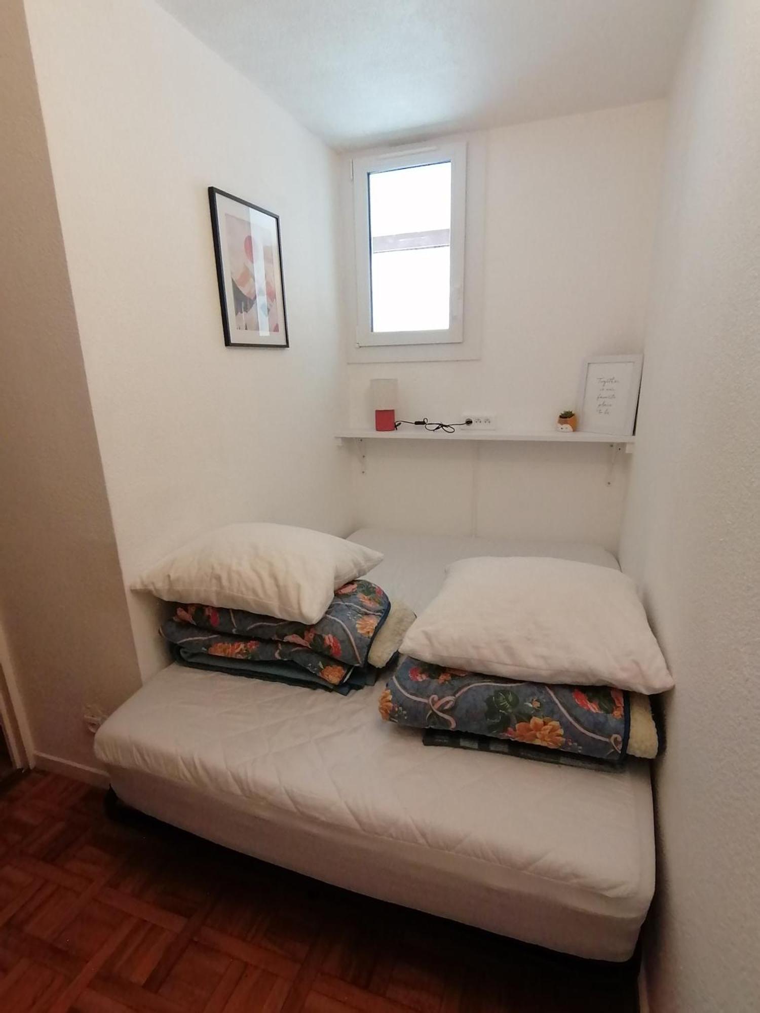Appartement Avec Grande Terrasse 라포 외부 사진
